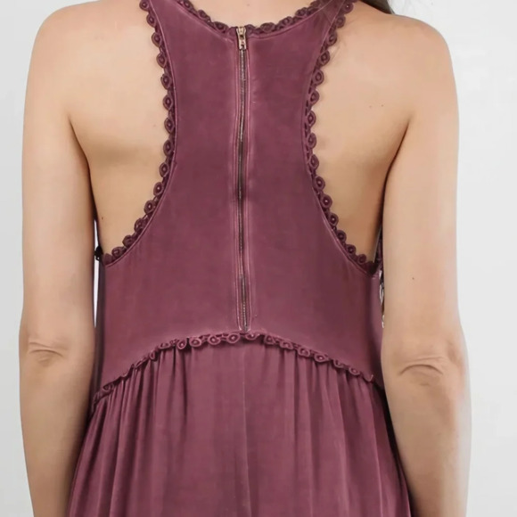POL Mineral Washed Burgundy Babydoll Ruffled High-low Top - Picture 6 of 14